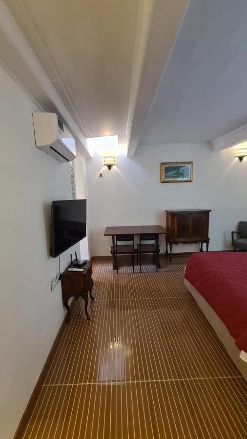 Hybris Campo De' Fiori Apartment Rome Exterior photo